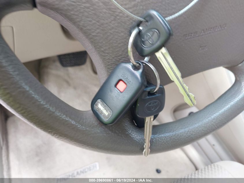 2006 Toyota Highlander V6 VIN: JTEEP21A460186098 Lot: 39690861