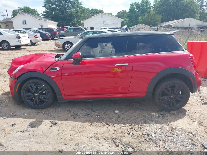 2016 Mini Hardtop Cooper VIN: WMWXP5C52GT739889 Lot: 39690894