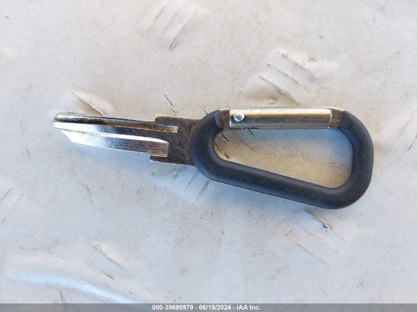 2003 Hummer H2 VIN: 5GRGN23U23H112894 Lot: 39690979