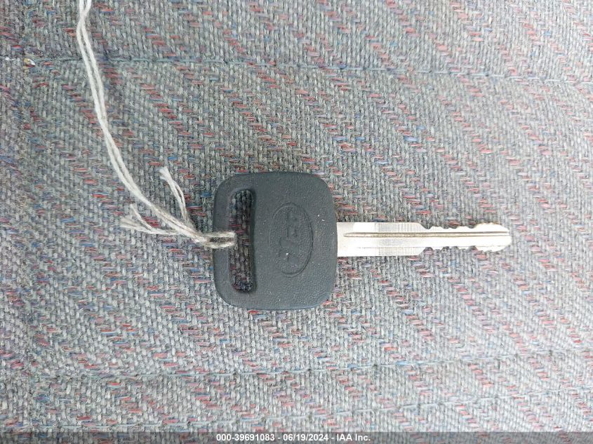 1997 Toyota Tacoma Xtracab VIN: 4TAWN72N9VZ268251 Lot: 39691083