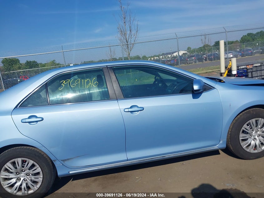 2013 Toyota Camry L/Se/Le/Xle VIN: 4T4BF1FK0DR276863 Lot: 39691126