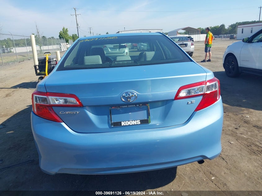 2013 Toyota Camry L/Se/Le/Xle VIN: 4T4BF1FK0DR276863 Lot: 39691126
