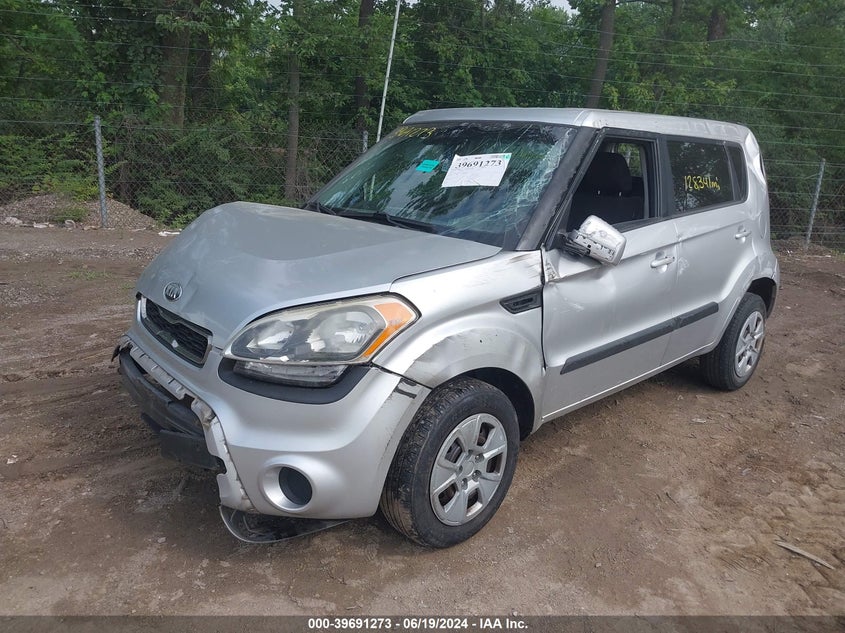 2013 Kia Soul VIN: KNDJT2A56D7572639 Lot: 39691273