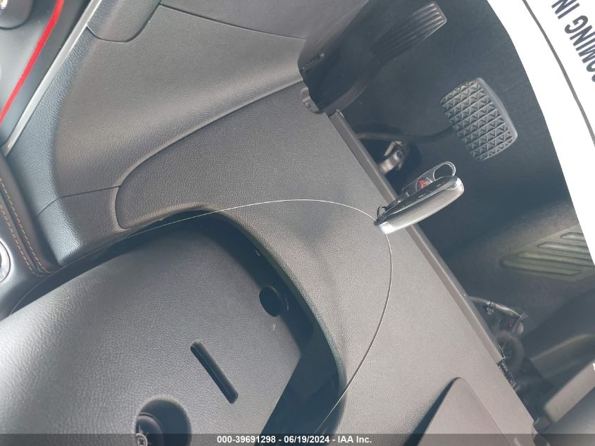 2018 Chevrolet Trax Lt VIN: 3GNCJLSB1JL270845 Lot: 39691298