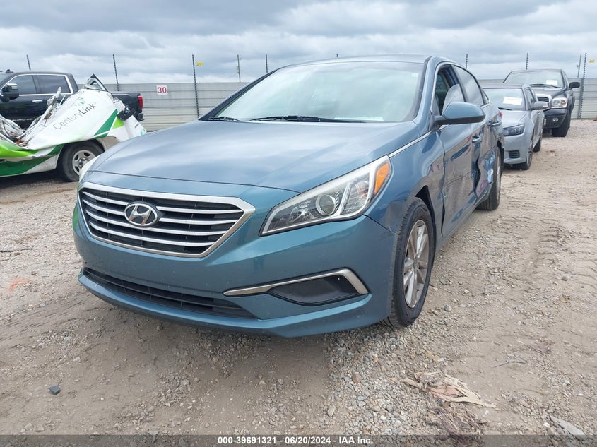 VIN 5NPE24AF8HH460130 2017 HYUNDAI SONATA SE