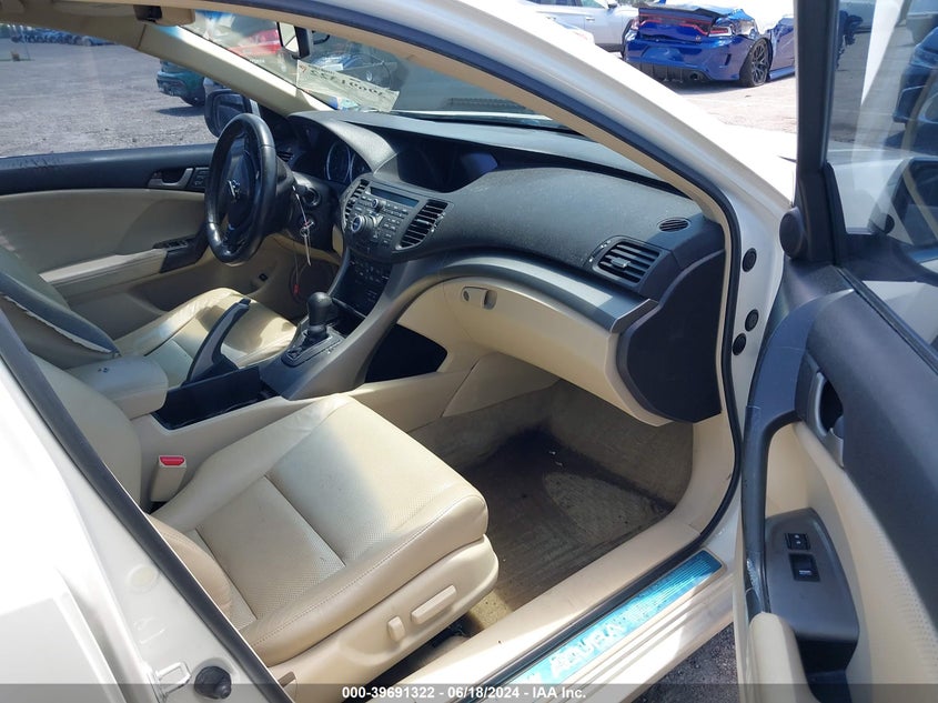 2010 Acura Tsx 2.4 VIN: JH4CU2F62AC005806 Lot: 39691322