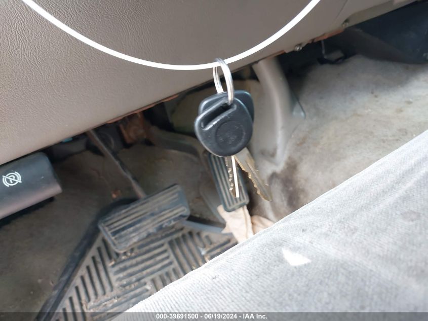 2004 Chevrolet Tahoe Ls VIN: 1GNEK13V74J214567 Lot: 39691500