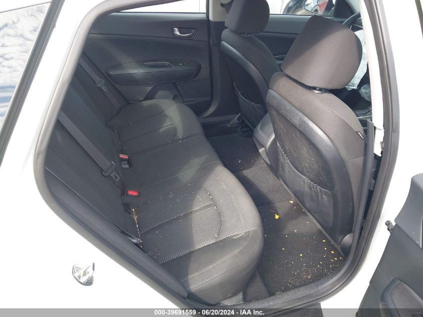 2018 Kia Optima Lx VIN: KNAGT4L39J5235744 Lot: 39691559