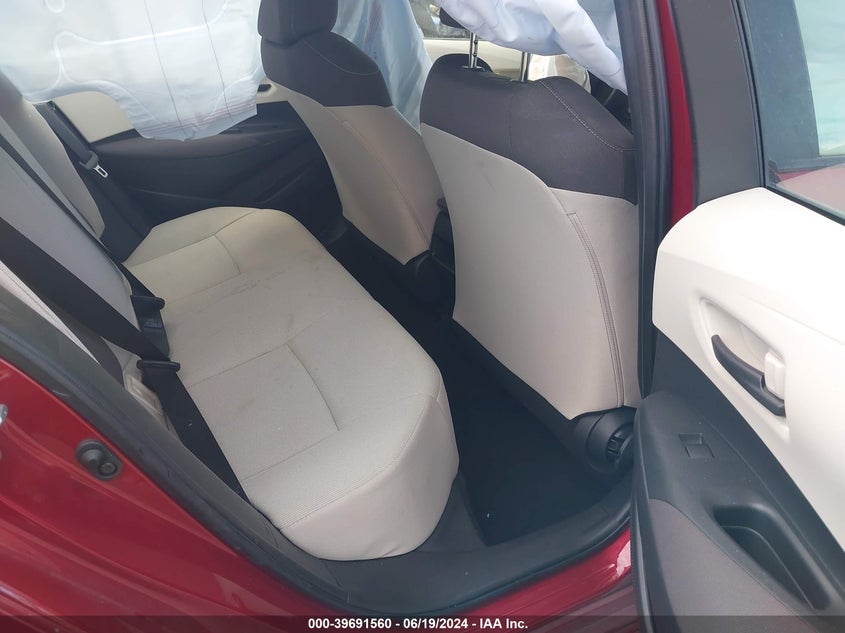 VIN JTDEPMAE5NJ222814 2022 TOYOTA COROLLA LE