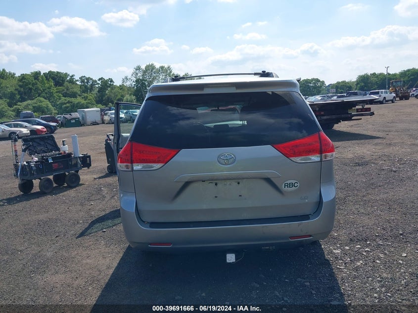 2012 Toyota Sienna Le V6 8 Passenger VIN: 5TDKK3DC2CS186067 Lot: 39691666