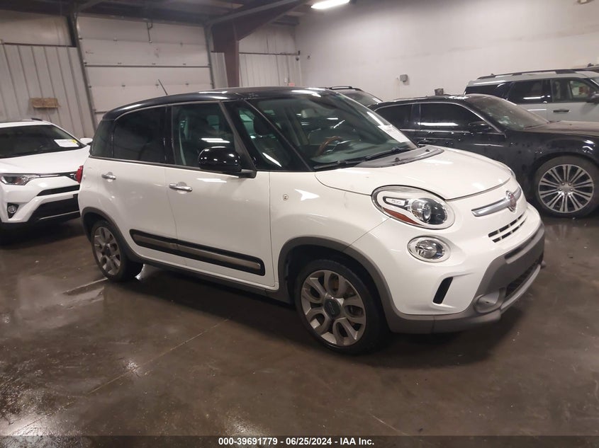 2014 Fiat 500L Trekking VIN: ZFBCFADH3EZ029208 Lot: 39691779
