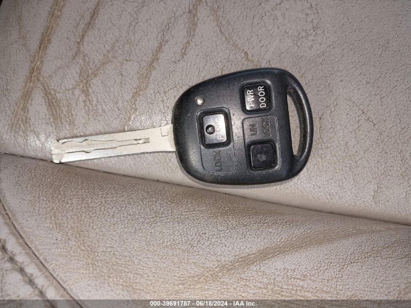 2004 Lexus Rx 330 VIN: JTJGA31U640007438 Lot: 39691787