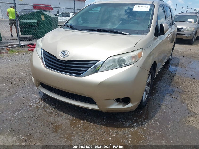 2011 Toyota Sienna Le V6 VIN: 5TDKK3DC2BS079969 Lot: 39691802