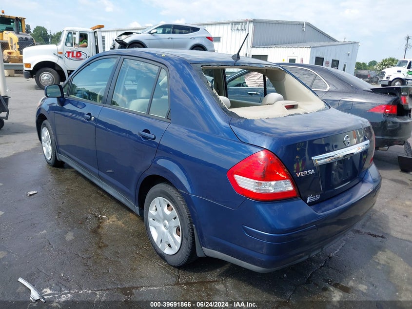 2010 Nissan Versa 1.8S VIN: 3N1BC1AP9AL375619 Lot: 39691866