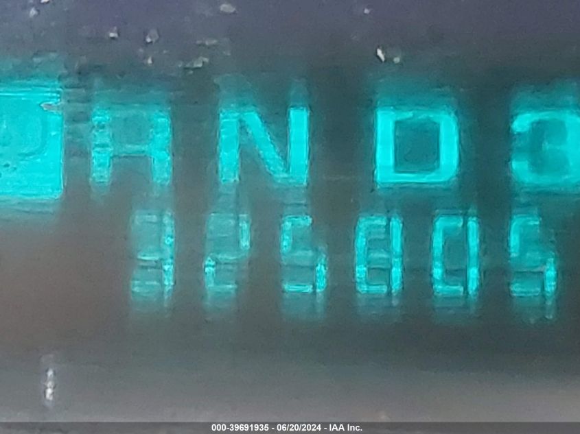 2002 Chevrolet Tahoe C1500 VIN: 1GNEC13Z72R281586 Lot: 39691935