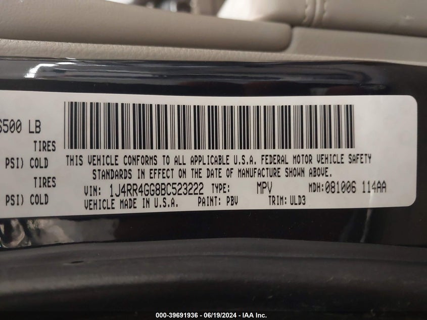 2011 Jeep Grand Cherokee Laredo VIN: 1J4RR4GG8BC523222 Lot: 39691936