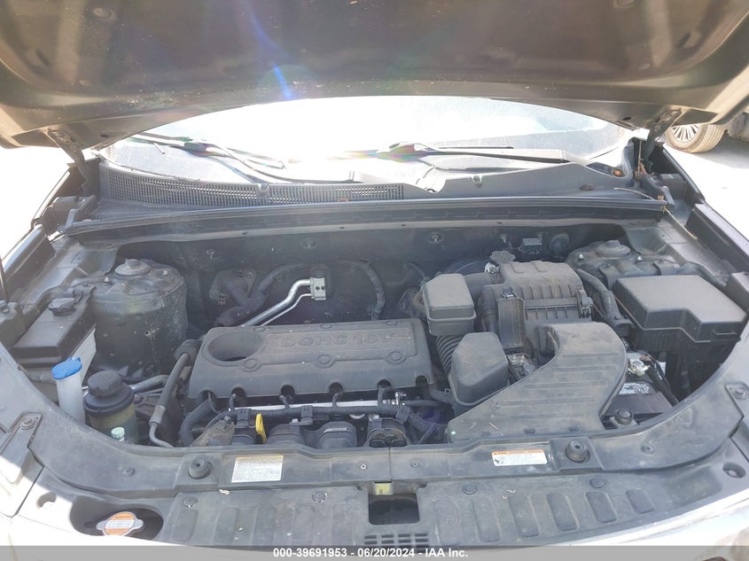 2011 Kia Sorento Lx VIN: 5XYKTCA19BG111331 Lot: 39691953