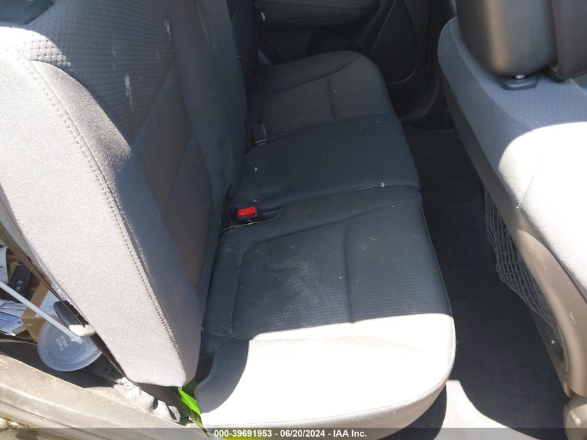 2011 Kia Sorento Lx VIN: 5XYKTCA19BG111331 Lot: 39691953