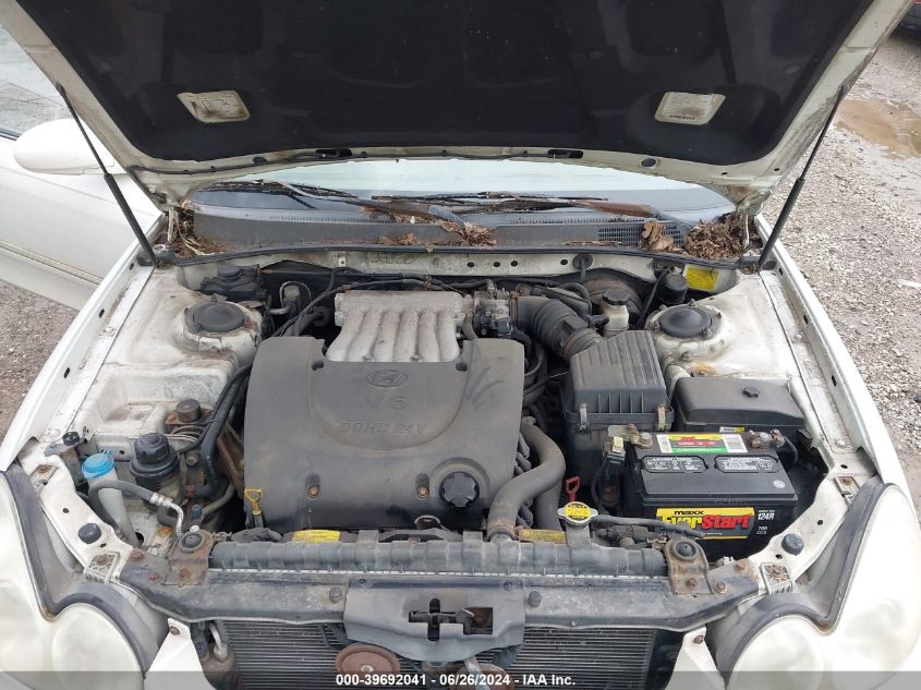 2002 Hyundai Sonata Gls/Lx VIN: KMHWF35H82A705274 Lot: 39692041