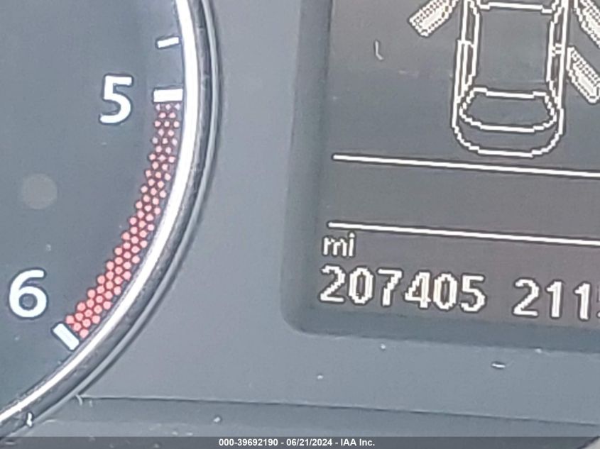 2015 Volkswagen Passat 2.0L Tdi Se VIN: 1VWBV7A30FC030244 Lot: 39692190