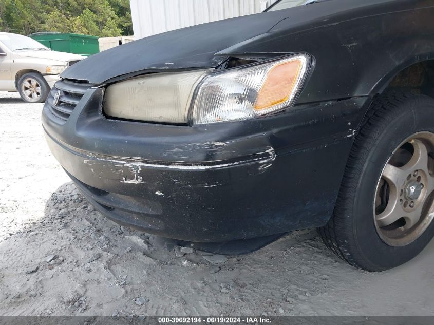 1999 Toyota Camry Le VIN: JT2BG22KXX0299028 Lot: 39692194