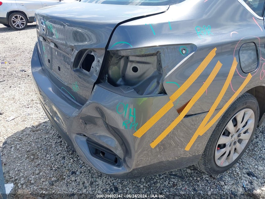 2018 Nissan Sentra S VIN: 3N1AB7AP4JY287016 Lot: 39692247