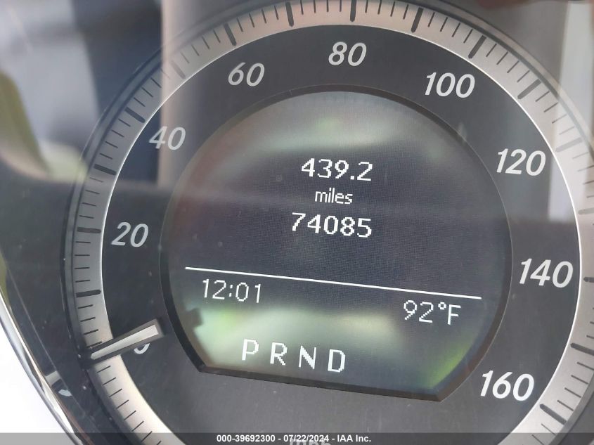 2010 Mercedes-Benz C 300 Luxury/Sport VIN: WDDGF5EB7AR108834 Lot: 39692300