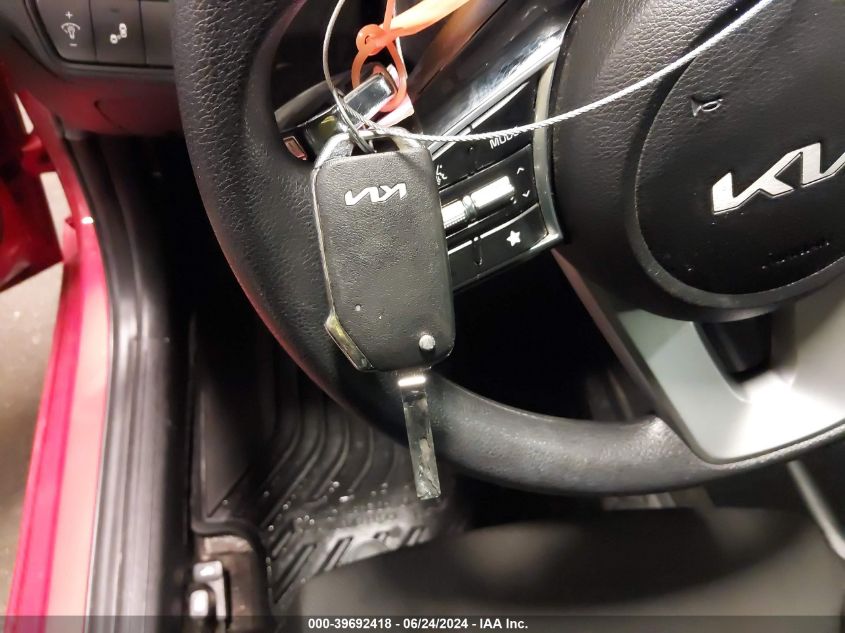 2023 Kia Forte Lxs VIN: 3KPF24AD9PE548187 Lot: 39692418