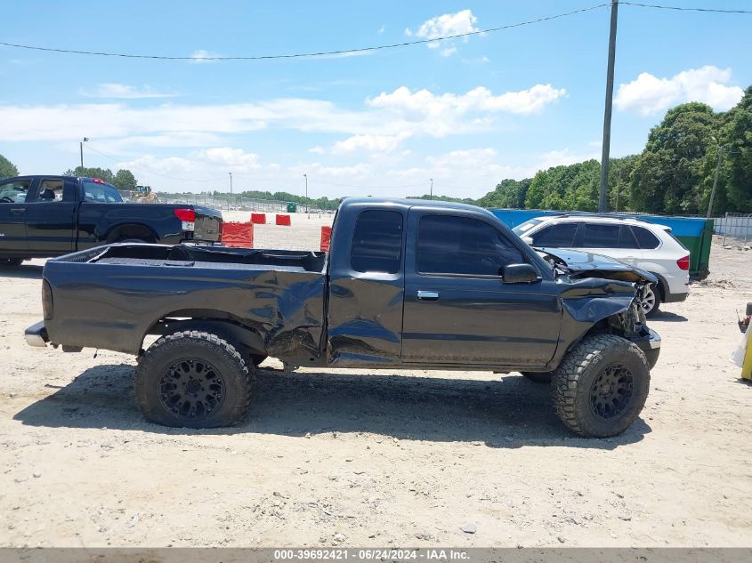 1998 Toyota Tacoma Base V6 VIN: 4TAWN72NXWZ061157 Lot: 39692421