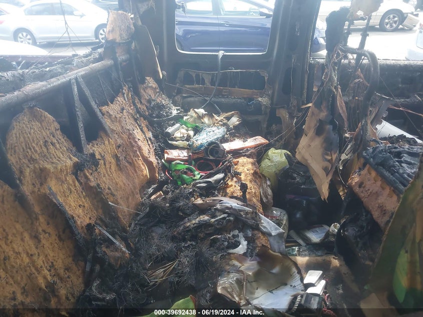 2000 Chevrolet Silverado 2500 Ls VIN: 1GCFC29U9YZ126187 Lot: 39692438