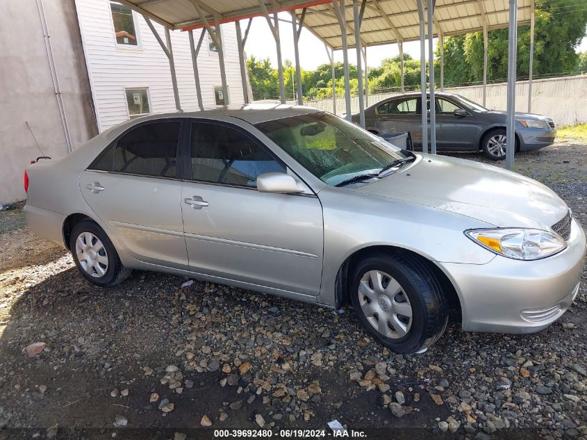 2004 Toyota Camry Le VIN: 4T1BE32K24U284607 Lot: 39692480