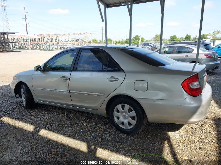 2004 Toyota Camry Le VIN: 4T1BE32K24U284607 Lot: 39692480