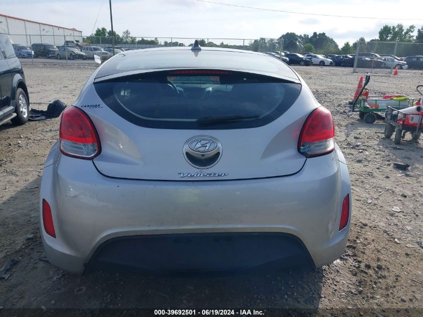 2016 Hyundai Veloster VIN: KMHTC6AD6GU288288 Lot: 39692501