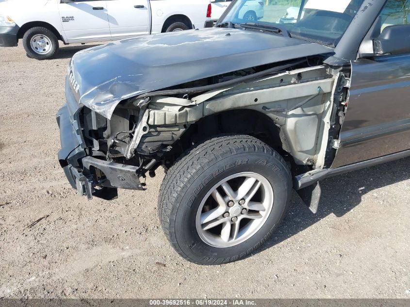 2003 Land Rover Discovery Se VIN: SALTW164134320901 Lot: 39692516