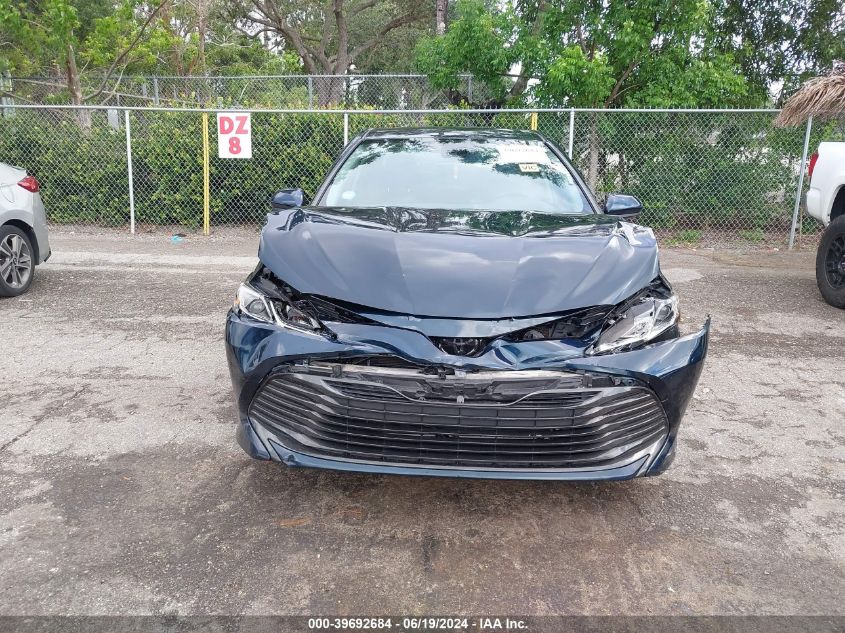 2019 Toyota Camry Le VIN: 4T1B11HK8KU692971 Lot: 39692684