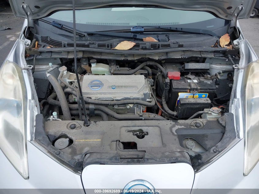 2012 Nissan Leaf Sl VIN: JN1AZ0CP8CT021865 Lot: 39692689