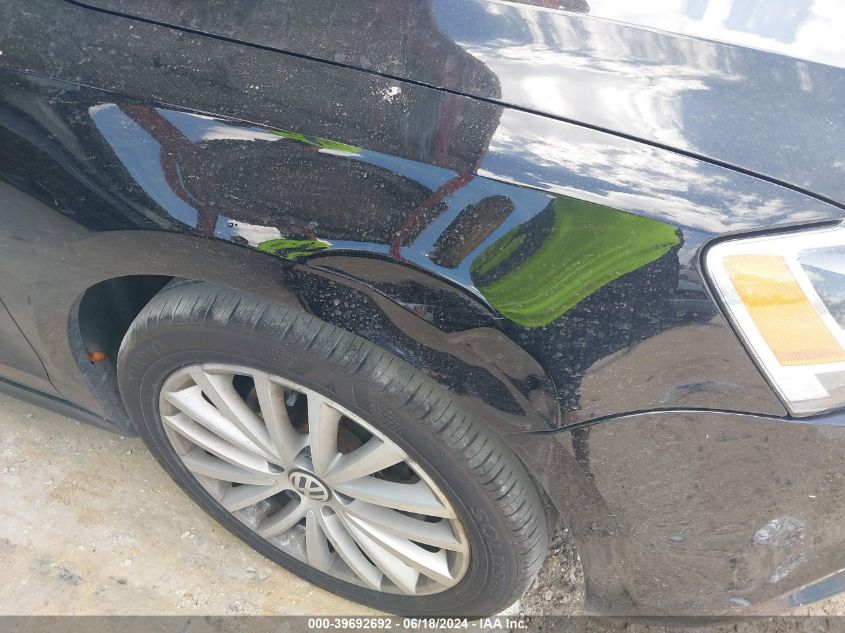 2014 Volkswagen Jetta 1.8T Sel VIN: 3VWL17AJ0EM382090 Lot: 39692692