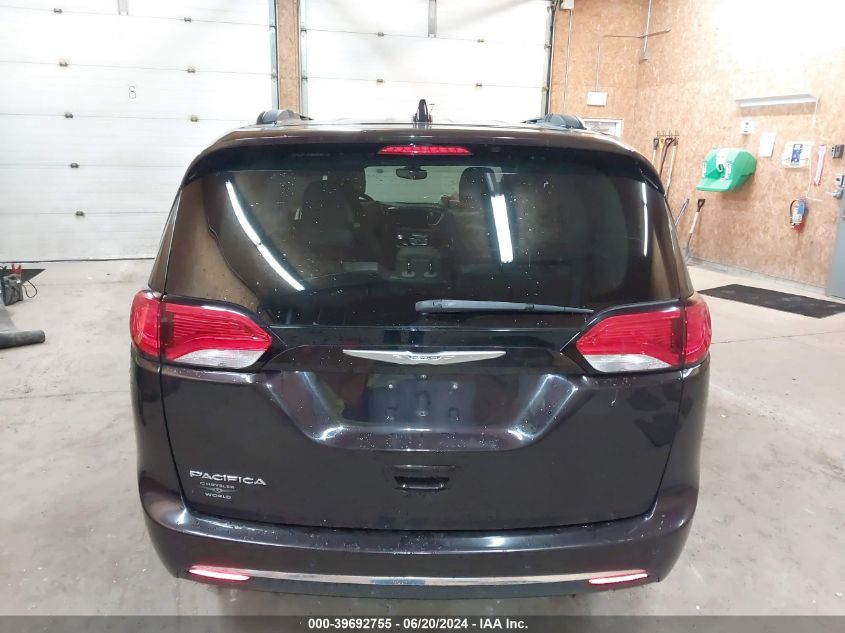 2017 Chrysler Pacifica Touring-L VIN: 2C4RC1BG8HR594367 Lot: 39692755