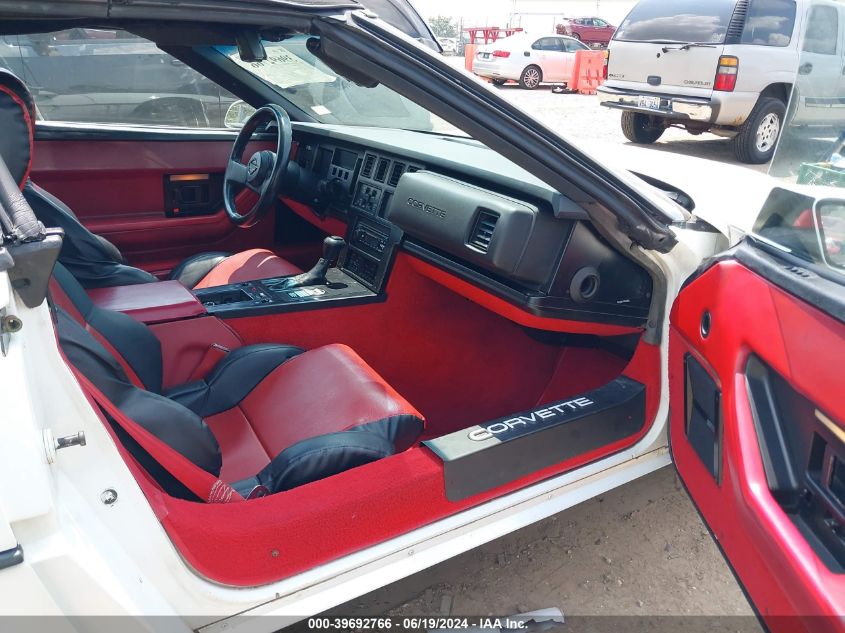 1989 Chevrolet Corvette VIN: 1G1YY3187K5121754 Lot: 39692766