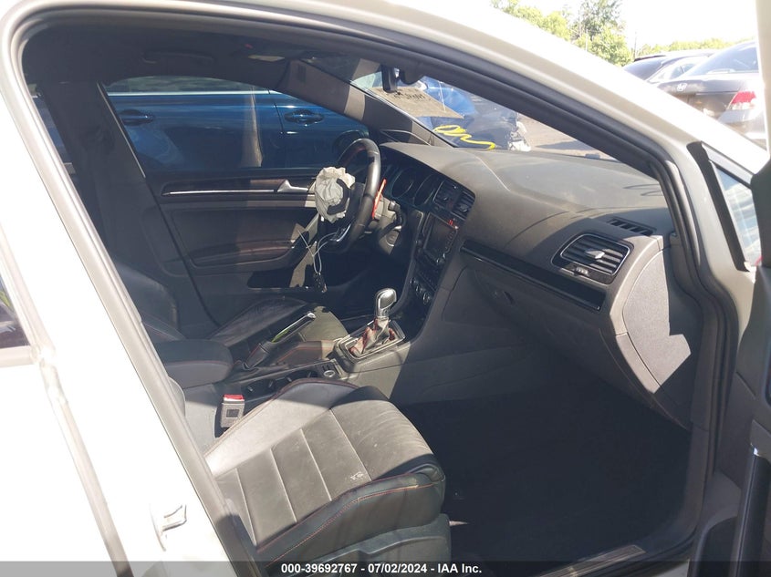 2016 VOLKSWAGEN GOLF GTI AUTOBAHN W/PERFORMANCE PACKAGE 4-DOOR - 3VW447AU4GM006677