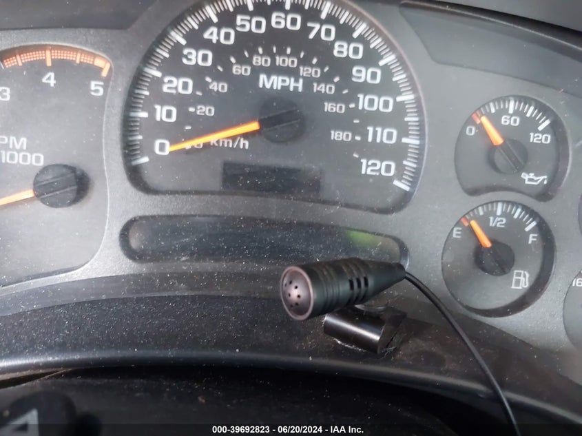 2003 Chevrolet Silverado C2500 Heavy Duty VIN: 1GCHC29163E259424 Lot: 39692823