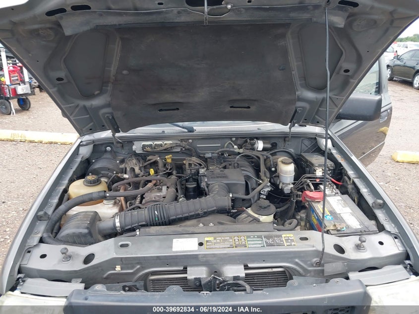 2011 Ford Ranger Xl VIN: 1FTKR1ADXBPA69102 Lot: 39692834