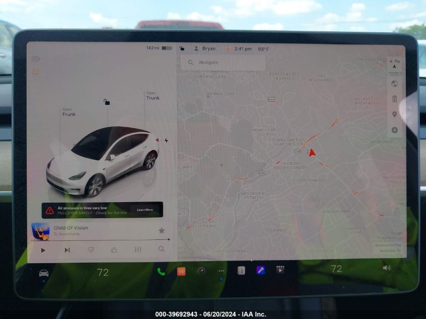 2022 Tesla Model Y VIN: 7SAYGDEE2NA012752 Lot: 39692943