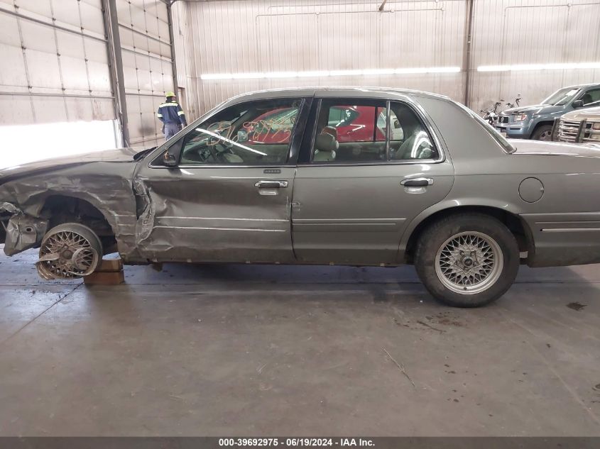 2000 Ford Crown Victoria Lx VIN: 2FAFP74W4YX176856 Lot: 39692975