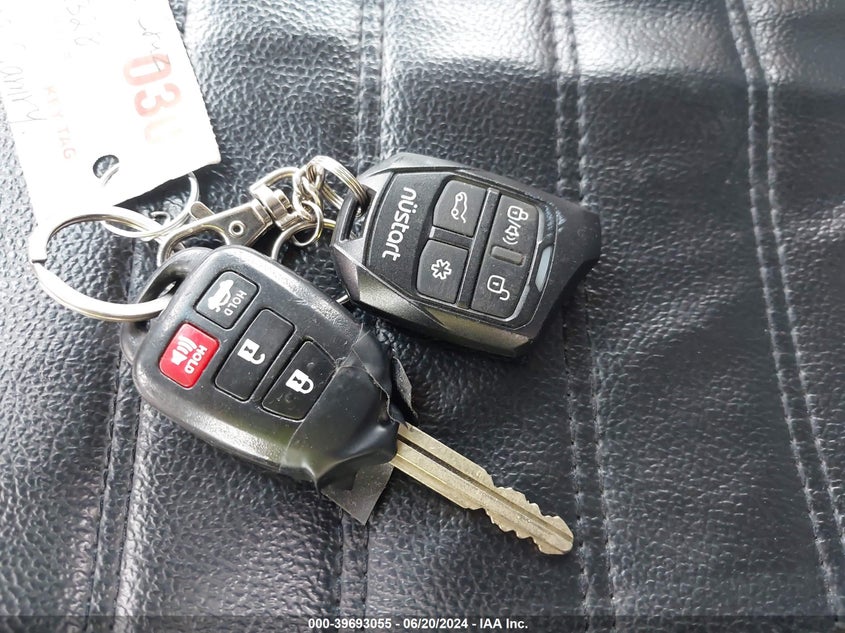 2012 Toyota Camry Se/Le/Xle VIN: 4T4BF1FK4CR204224 Lot: 39693055