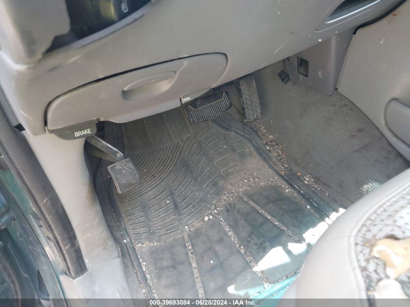 1997 Ford Expedition Eddie Bauer/Xlt VIN: 1FMFU18L2VLA20139 Lot: 39693084