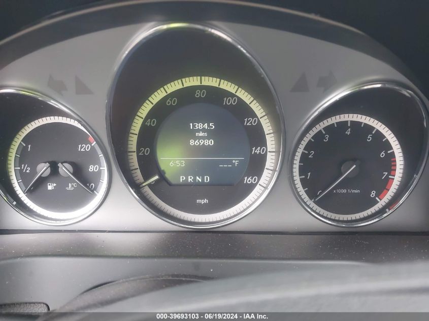 2010 Mercedes-Benz C 300 Luxury/Sport VIN: WDDGF5EB0AR122302 Lot: 39693103