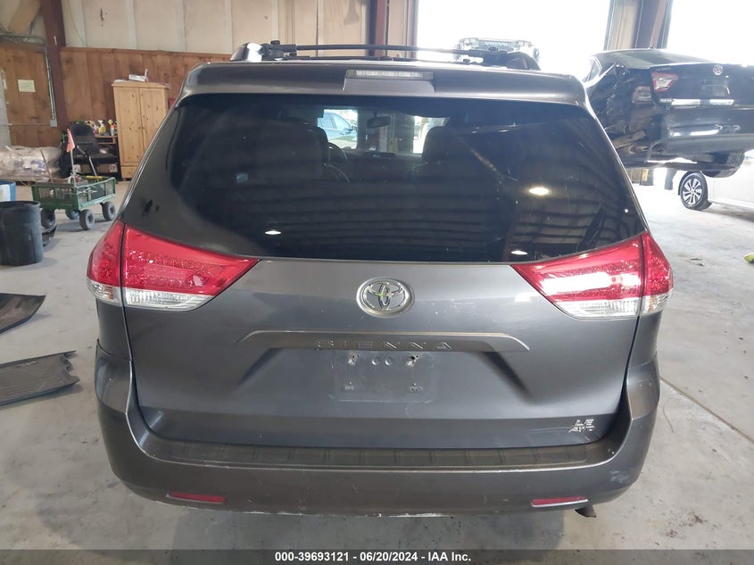 2013 Toyota Sienna Le VIN: 5TDJK3DC2DS049451 Lot: 39693121