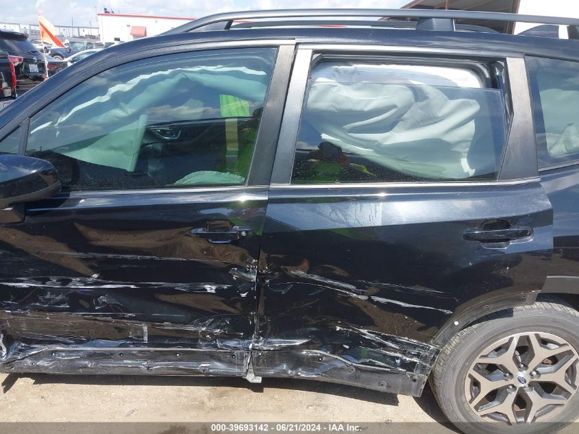 2019 Subaru Forester Premium VIN: JF2SKAGCXKH474357 Lot: 39693142