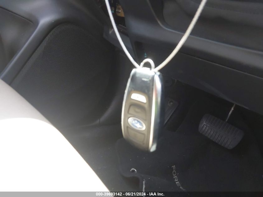 2019 Subaru Forester Premium VIN: JF2SKAGCXKH474357 Lot: 39693142